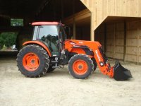 Kubota M9540.jpg