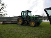 tractor.jpg