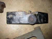 axlepivotbracketfront1.jpg
