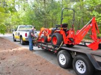 spring2010tractors 029.JPG
