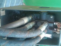 loader valve1.jpg