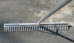 253774-rake.jpg