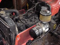 597371-YM187MOTOR.JPG