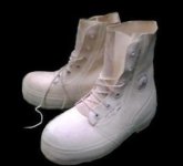 white_mickey_mouse_boots_large.jpg