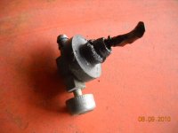 8-9-10 (fuel injector pump install) 004.JPG