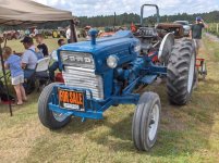 Oct 2-1- Antique Tractor show 008.jpg