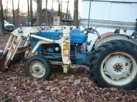 FORD TRACTOR.jpg