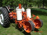 TractorPlanter 004.JPG