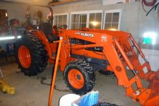 Tractor1.jpg