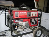 439211-welder.jpg