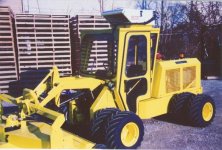 527225-Powertrac front RH-2.JPG