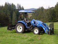 532424-tractorfornet3.jpg