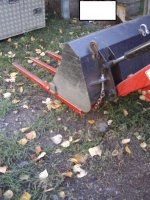 chain bracket.jpg