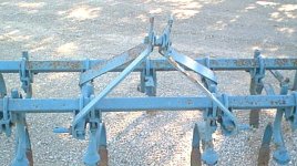 2rowhamillcultivator3point375.JPG