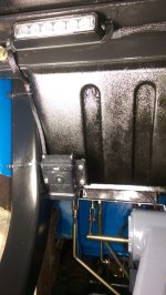 Aux Rear Power Pole - pic 7.jpg