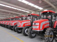 Foton_824_Tractors.jpg