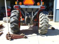 tractor 001sm.JPG