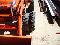 tractor 002sm.JPG