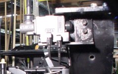 532605-valve mount.jpg