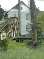 491960-hayscaffolding.jpg