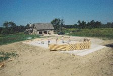 33-215057-trussbuilding.jpg