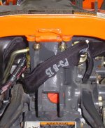 536884-041127 Kubota Rear Hydraulic 06.jpg