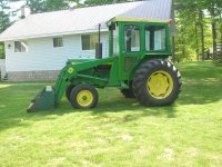 John Deere 2130.jpg