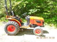 KUBOTA B2320 003.jpg