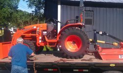 Tractor1.jpg