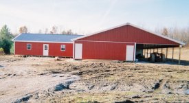 barn1.jpg