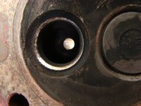 Cyl 1 exhaust seat.jpg