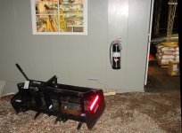 358215-Fire_Extinguisher_PIX_3.jpg