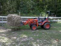 roundbale.jpg
