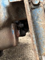 broken lift linkage.jpg