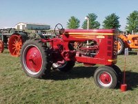 Gibson-Tractor.jpg