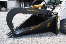 CAL-Grapple-WICKSTUMPSXD-2.jpg