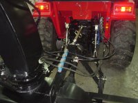 Hydraulicchutedeflector4hosesmountedinblock.jpg