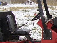 542539-seat belt.jpg