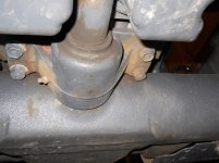 axle supt rear 01.jpg