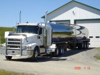 milk truck 009.jpg