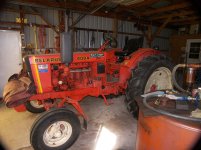 Dads tractor 042.jpg