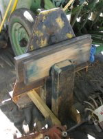 hitch stand 1.jpg