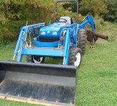 502496-hoe2.jpg