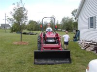 456887-july\'04bday & tractor 024.jpg