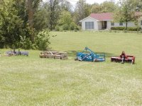 456891-july\'04bday & tractor 029.jpg