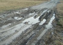 585419-MudHole.jpg