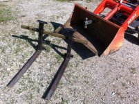 Fork attachment.jpg