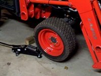 Kubota B3030 Flat Tire.jpg