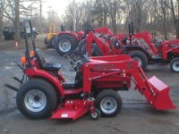 585962-2015mowerloaderlowres.jpg
