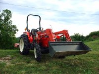 458931-tractor3.jpg